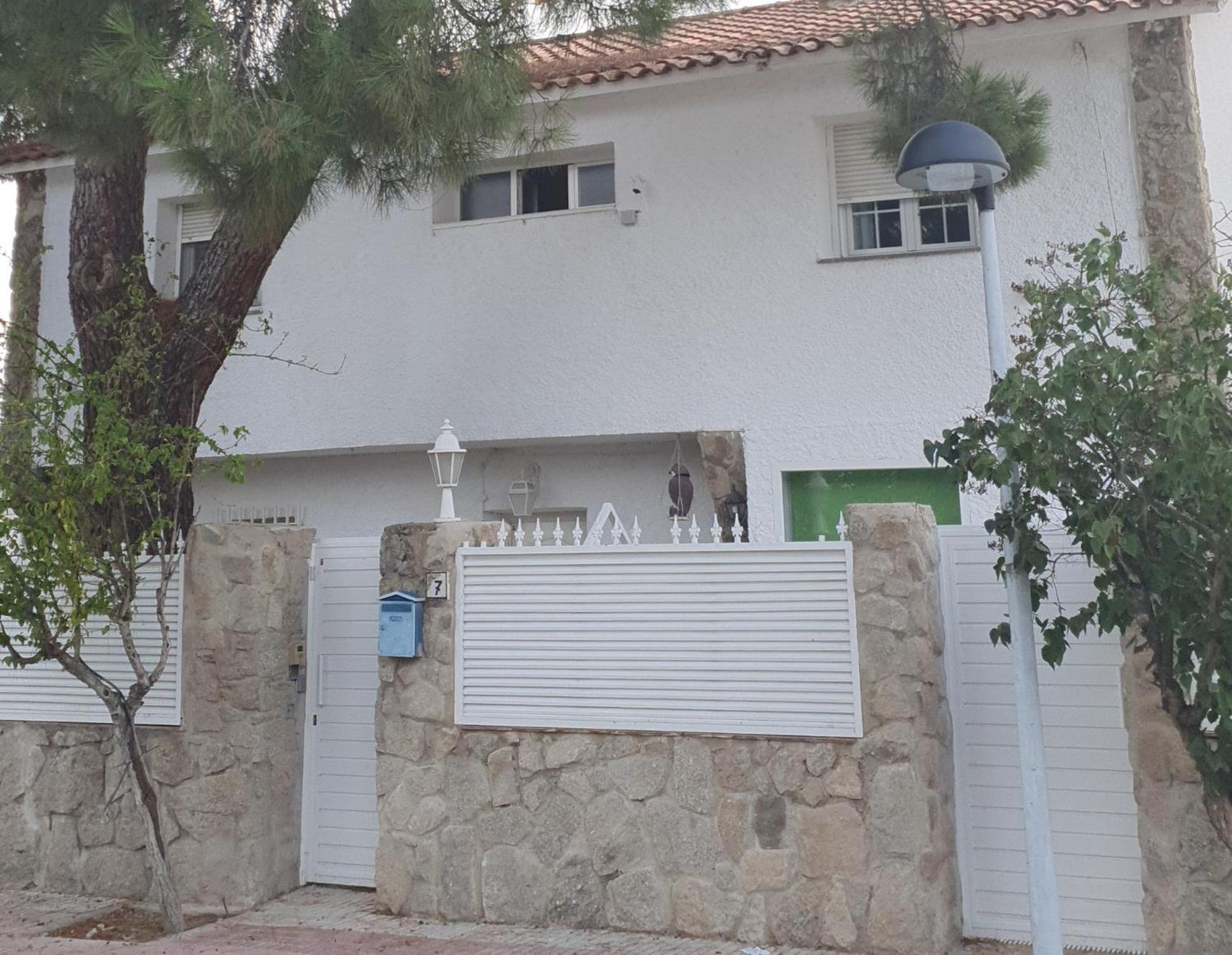 Hotel Casa Pinares Mostoles Esterno foto